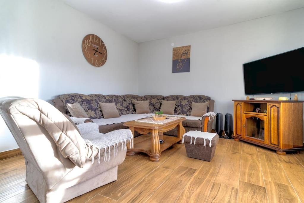 Pavle'S Oasis Villa Virpazar Eksteriør billede